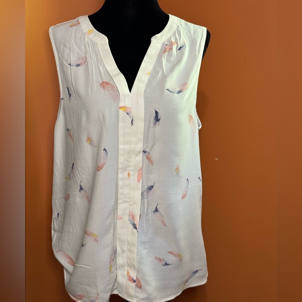 Sleeveless Reitmans BNWT Top